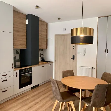 Parkowe B5 Apartmán *